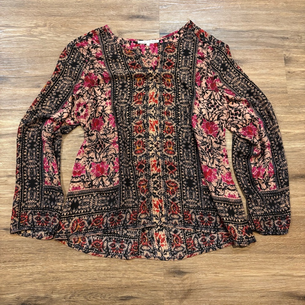 Violet + Claire top